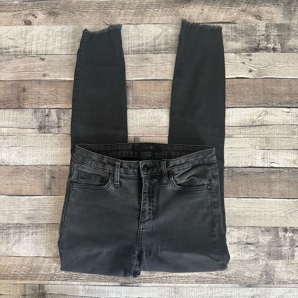 Joe’s Jeans Women’s Black Wash Raw Hem Skinny Jeans | 26 - Picture 2 of 8